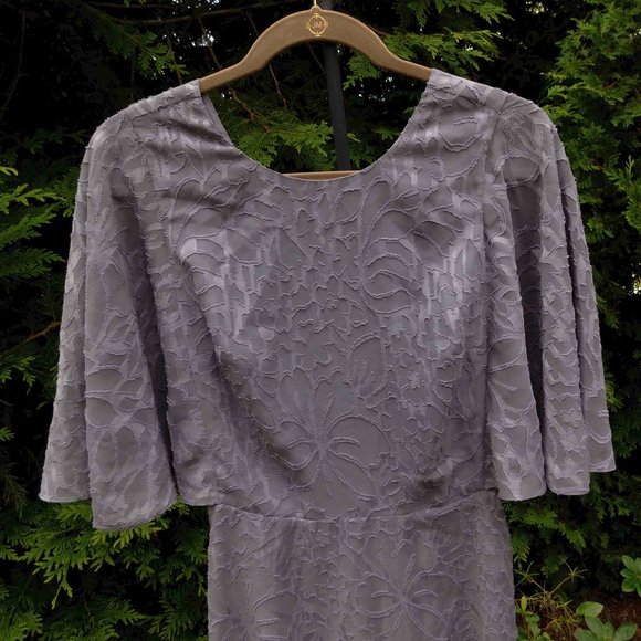 Ali & Jay Pretty Lavender Hi-Lo Flutter Sleeve Chiffon Dress NWT - Picture 2 of 6